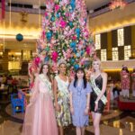 Ms. Irene Tan of Century Park Hotel welcomes the Miss Earth 2019 winners during the Annual Tree Lighting Ceremony
